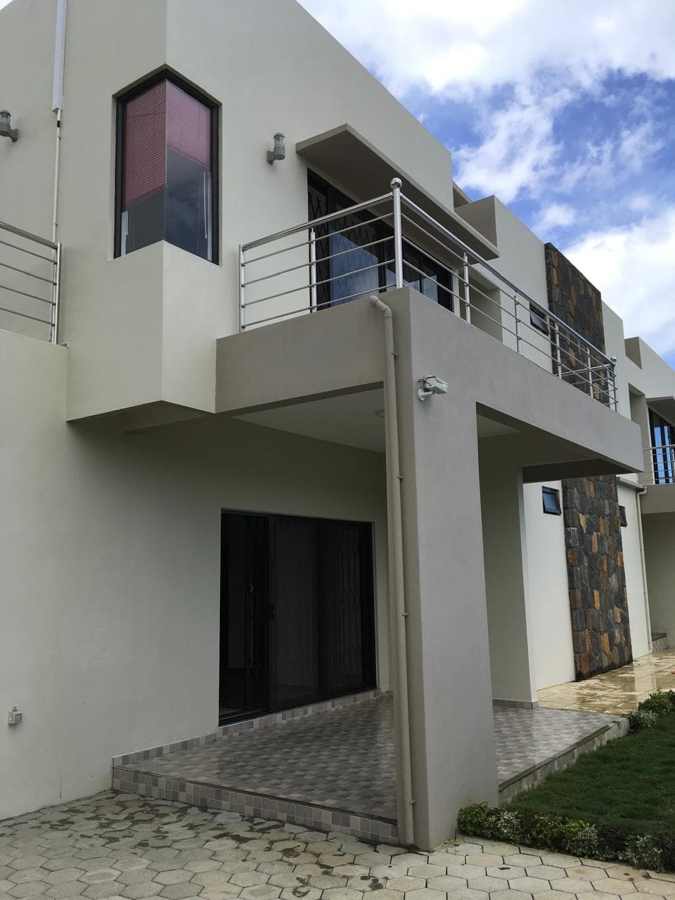 Property Image - Exterior - 1