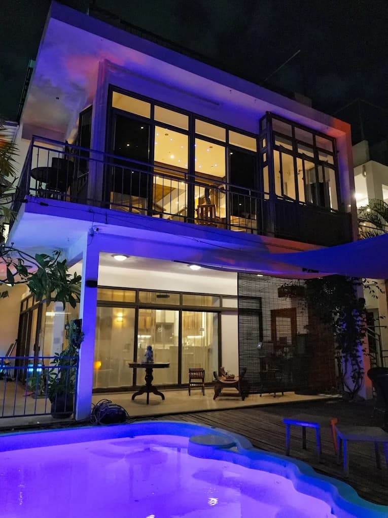 Property Image - Exterior - 3